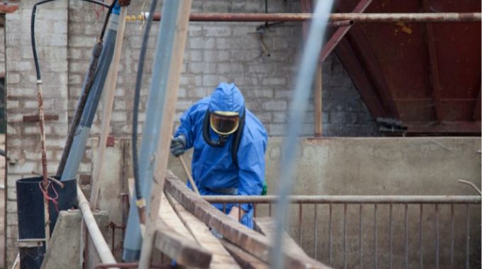 Asbestos Removal Vs Encapsulation: Which Is Right For Your Property?